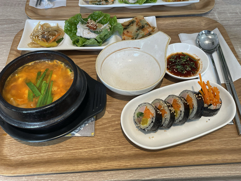 AE74E805-8F0B-4CB4-B018-D390DDA80D06.jpg